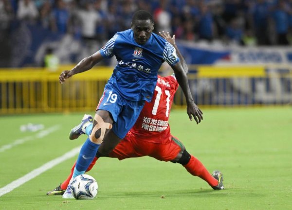 足协杯-河南客场应战    罚球决胜  出回合上海申花晋级下一轮  四强