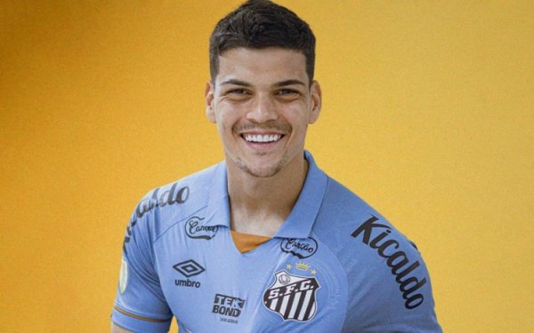 塞萨尔：诺伊尔一两年内将离开拜仁，我推荐签桑托斯守门员布拉藏